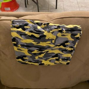 Yellow, grey, black camp tube top